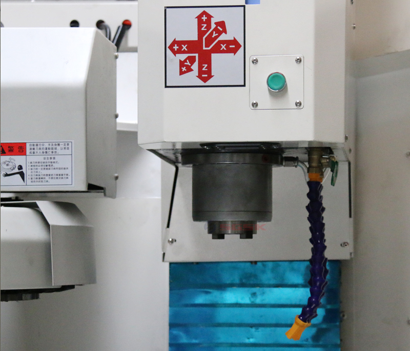 数控小型加工中心VMC640口罩机滚轴口罩机滚筒加工中心数控铣床