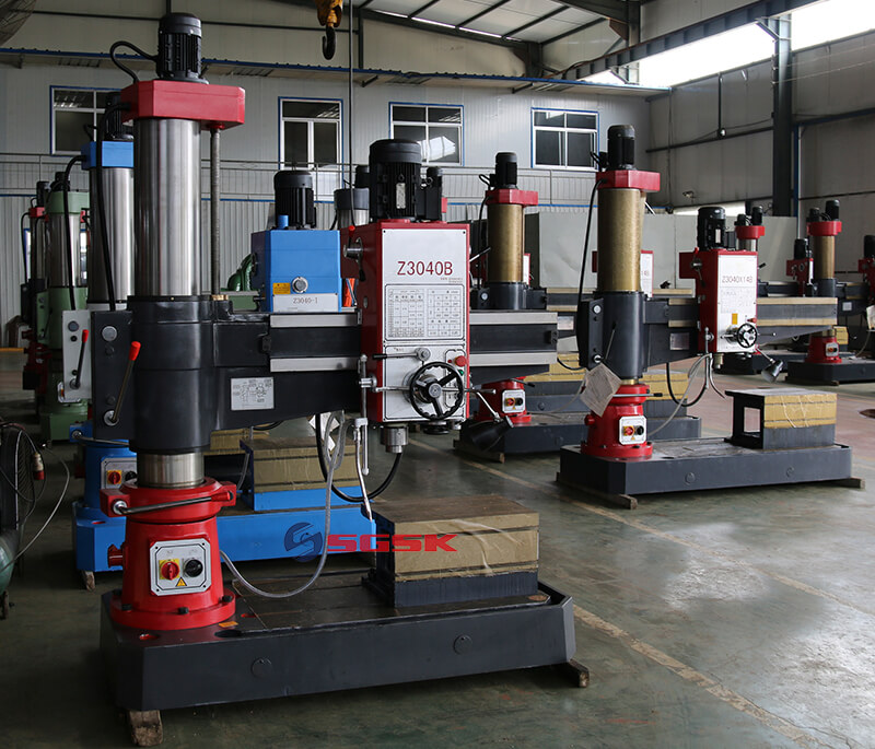 摇臂钻床Z3040*11B